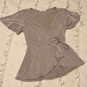 *5 for $20 Flutter sleeve surplus top
